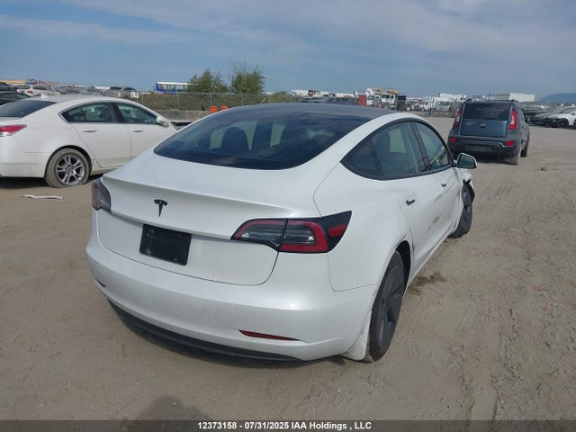 5YJ3E1EA6PF489957 Tesla 2023
