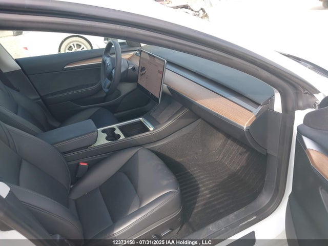 5YJ3E1EA6PF489957 Tesla 2023