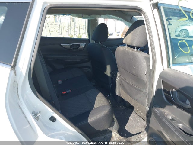 5N1AT2MV3KC753130 Nissan Rogue
