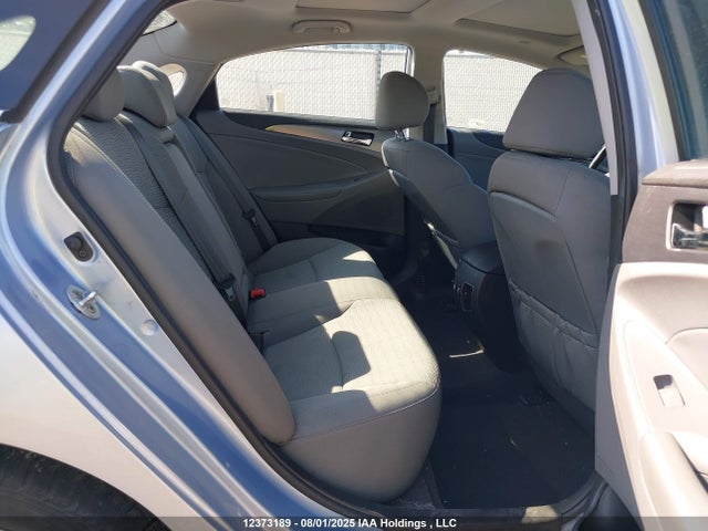 Hyundai 2014 2014 KMHEC4A41EA118609 Image 8