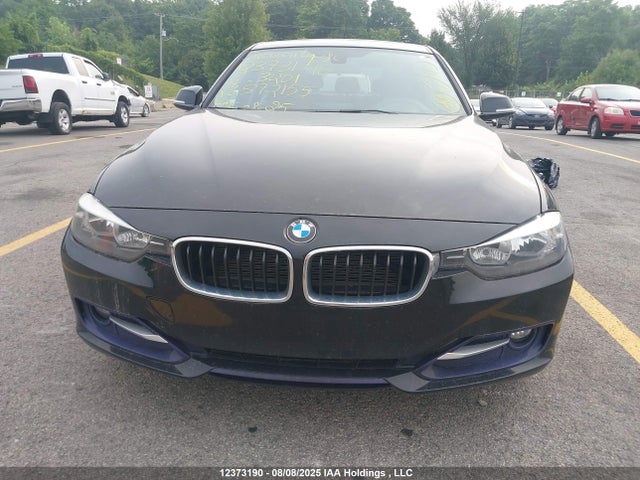 WBA3C3G57ENS72155 BMW 320i