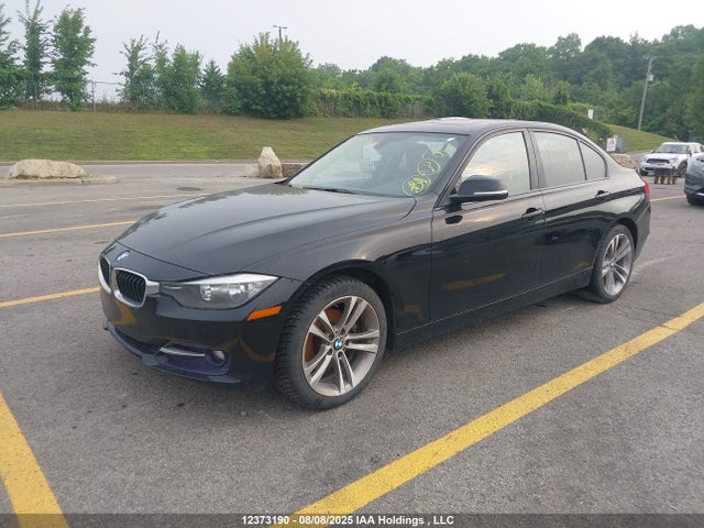 WBA3C3G57ENS72155 BMW 320i