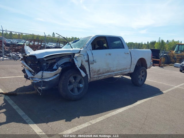 RAM 1500 2019 1C6RR7LT9KS619156 Image 2