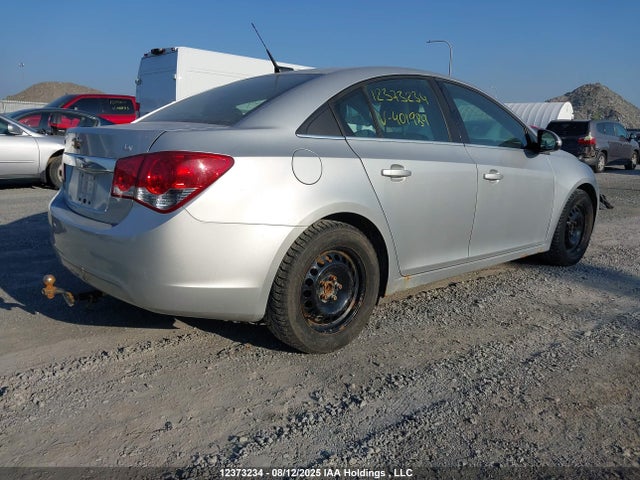 1G1PC5SB9E7401989 Chevrolet CRUZE LT