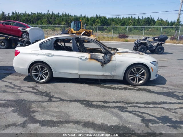 WBA8D9C51JA614664 BMW 330I