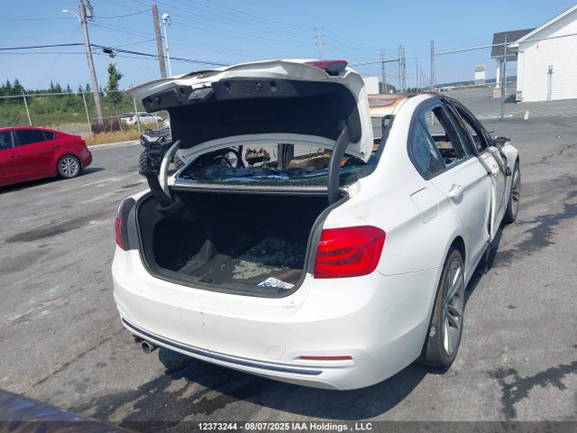 WBA8D9C51JA614664 BMW 330I
