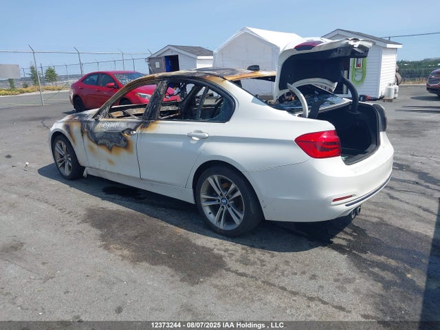WBA8D9C51JA614664 BMW 330I