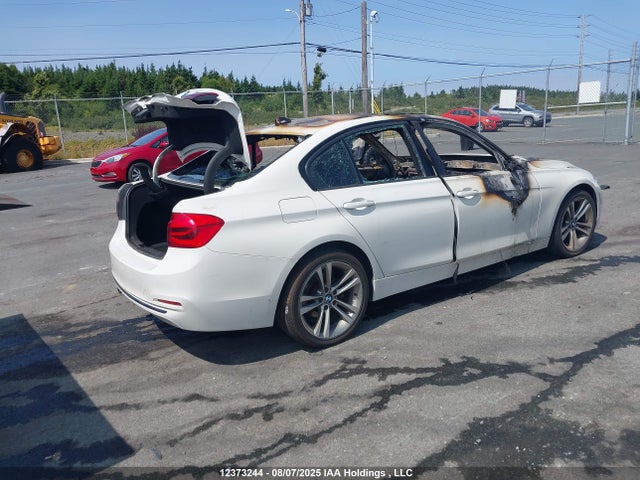 WBA8D9C51JA614664 BMW 330I