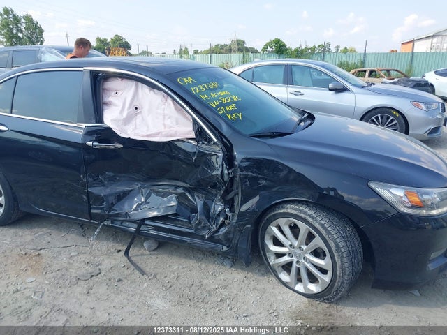 1HGCR2F92EA802816 Honda 2014