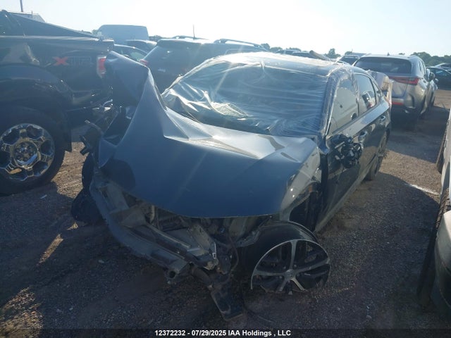 Honda l15b7 2022 2HGFE1F94NH007013 Image 2