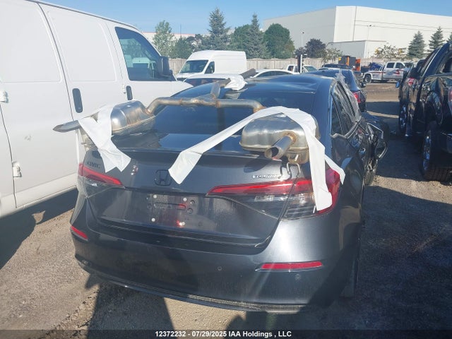 Honda l15b7 2022 2HGFE1F94NH007013 Image 4