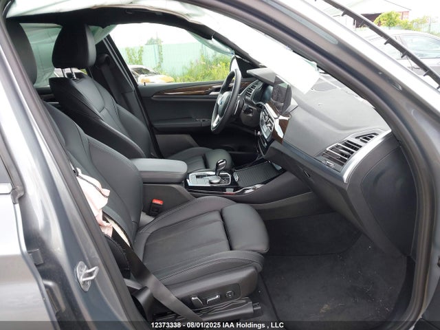 5UX53DP08R9X30143 BMW X3