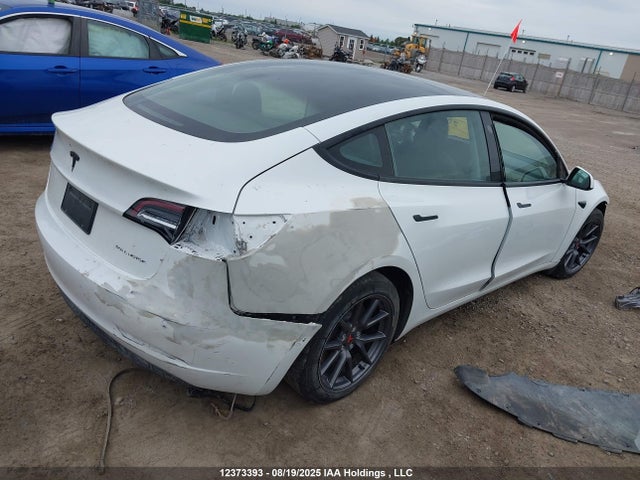 Tesla MODEL 3 2022 5YJ3E1EB5NF205580 Image 4