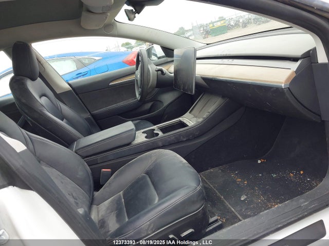 Tesla MODEL 3 2022 5YJ3E1EB5NF205580 Image 5