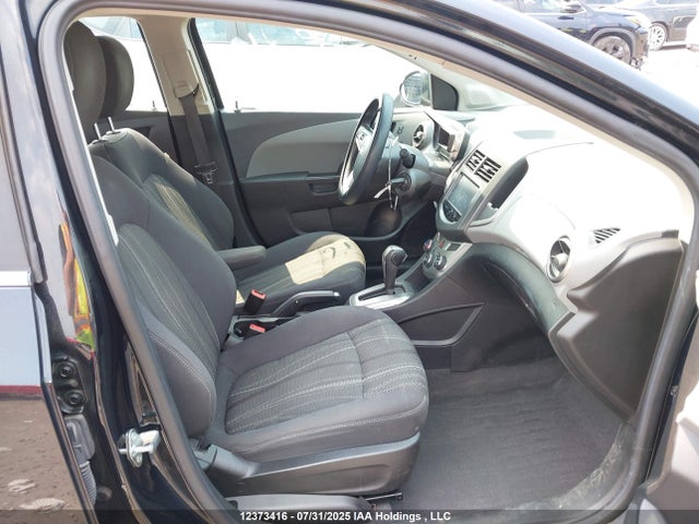Chevrolet luw 2015 1G1JC6SH1F4194193 Image 5