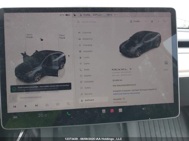 Tesla Model Y 2024 7SAYGDEE2RF012257 Image 7
