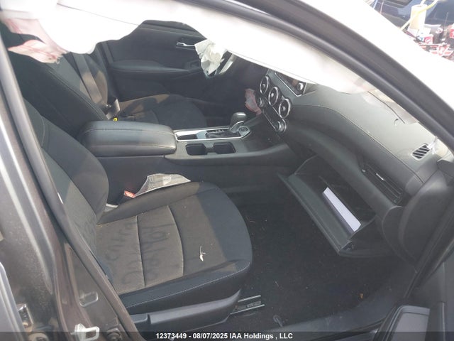 3N1AB8CV1NY221904 Nissan Sentra