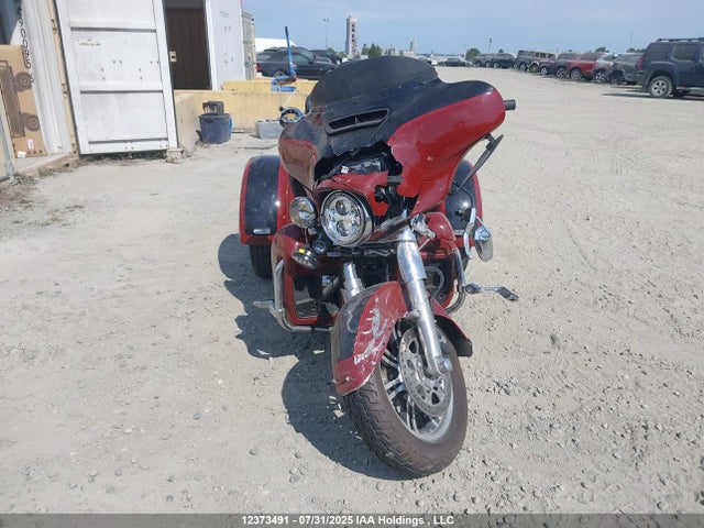 Harley-Davidson Tri Glide Ultra 2024 5HD1MAF37RB855013 Image 5