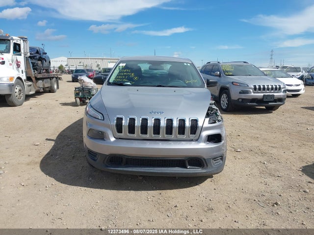 1C4PJMAS6GW305657 Jeep Cherokee