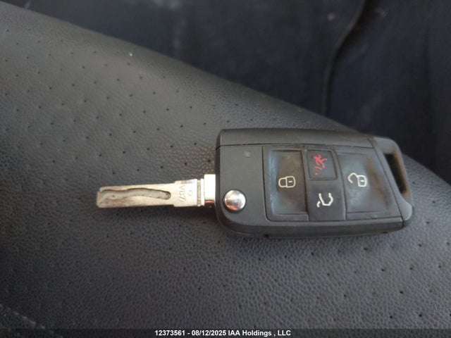 3VW217AUXFM073508 Volkswagen Golf