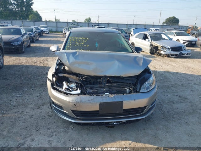 3VW217AUXFM073508 Volkswagen Golf