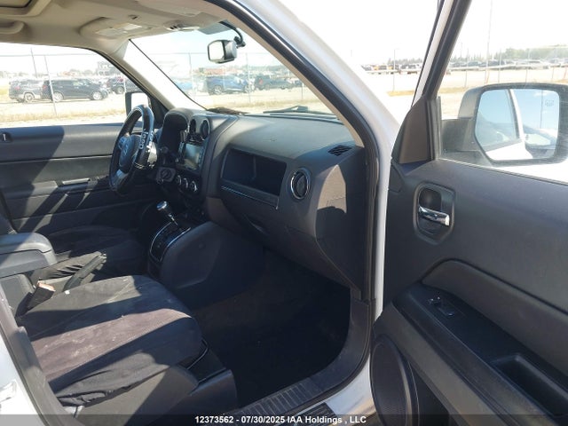 1C4NJRAB3GD552859 Jeep Patriot