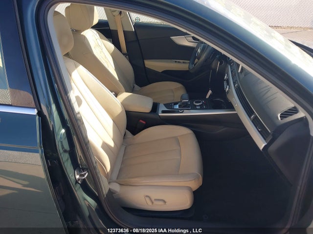 Audi A4 2018 WAUBNAF45JA175749 Image 5