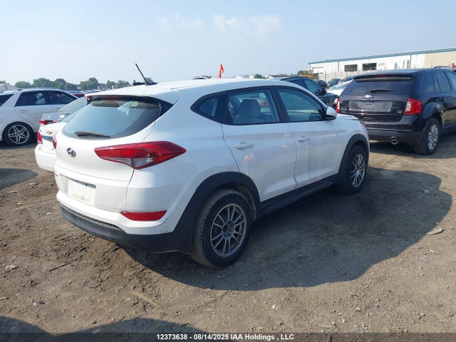 Hyundai 2016 2016 KM8J23A4XGU152223 Image 4