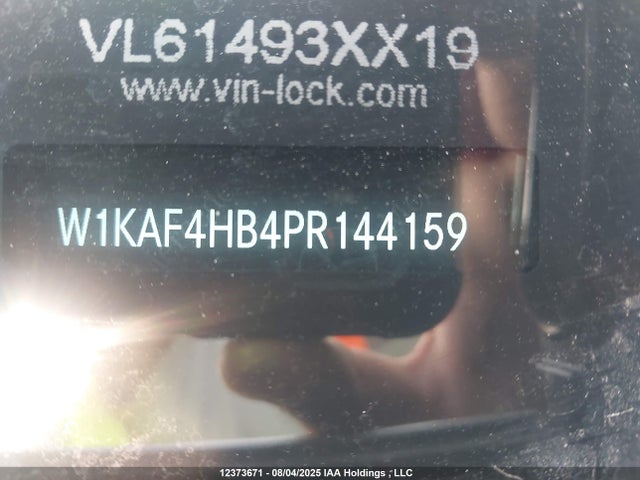 W1KAF4HB4PR144159 Mercedes-Benz m254