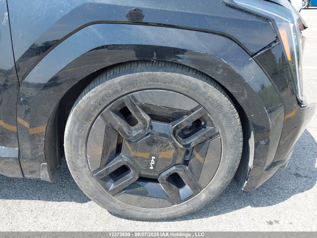 KIA ev9 2024 KNDAEFS54R6023342 Image 10