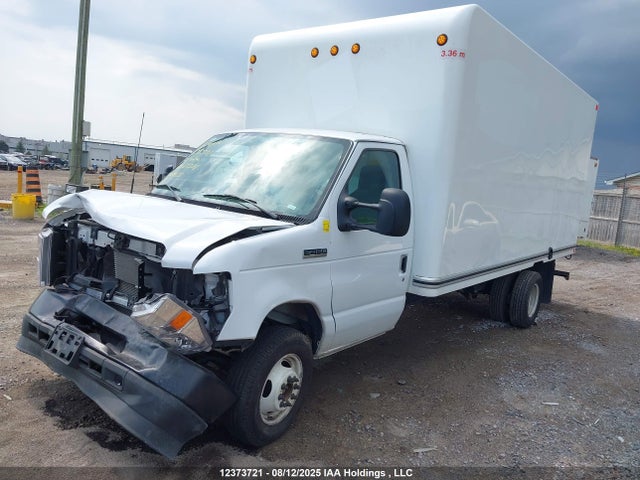 Ford E-450 2025 1FDWE4FN3SDD23018 Image 2