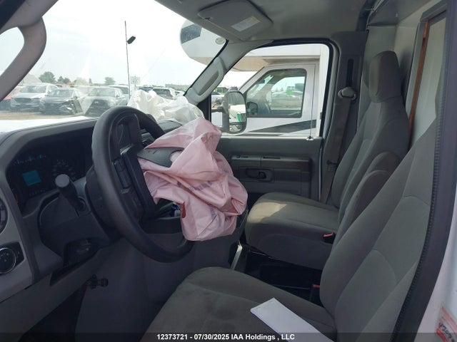 Ford E-450 2025 1FDWE4FN3SDD23018 Image 8