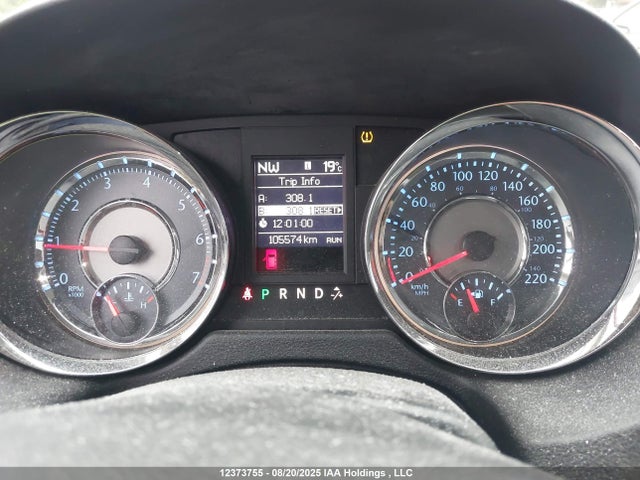 2C4RC1BG4GR142706 Chrysler Town and Country