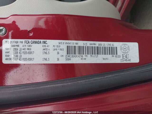 2C4RC1BG4GR142706 Chrysler Town and Country