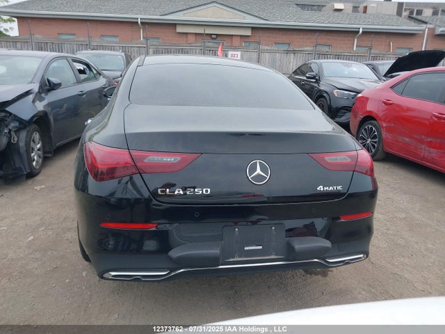 W1K5J4HB6SN532896 Mercedes-Benz m260