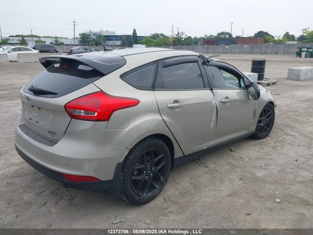 Ford 2016 2016 1FADP3K27GL353217 Image 4