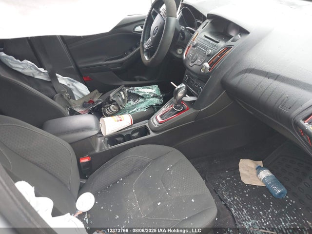 Ford 2016 2016 1FADP3K27GL353217 Image 5