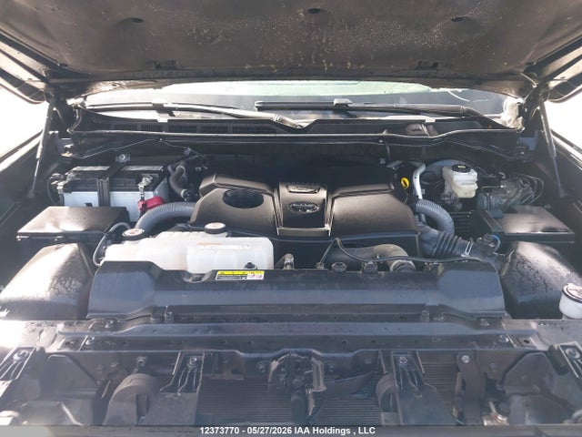 Продажа на аукционе авто 2023 Toyota Tundra Platinum, vin: 5TFMA5DB3PX126796, номер лота: 12373770