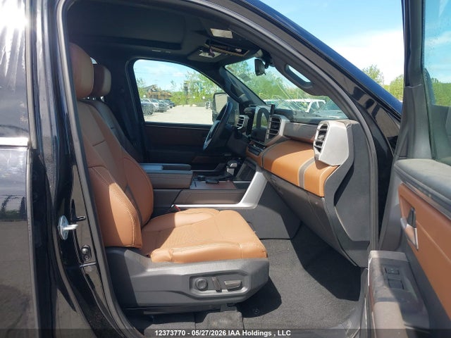 Продажа на аукционе авто 2023 Toyota Tundra Platinum, vin: 5TFMA5DB3PX126796, номер лота: 12373770