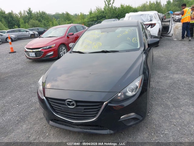 3MZBM1U74EM110285 Mazda pe