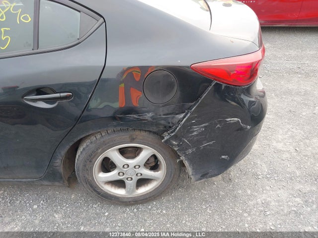 3MZBM1U74EM110285 Mazda pe