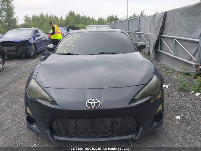 Scion 2014 2014 JF1ZNAA15E8708846 Image 12