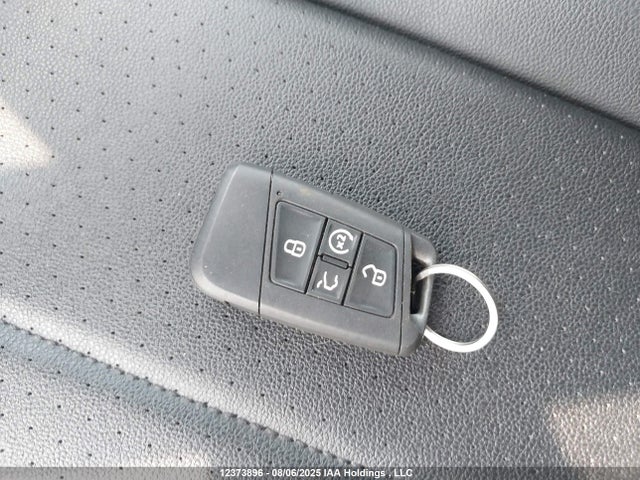 3VV8B7AXXNM097425 Volkswagen 2022