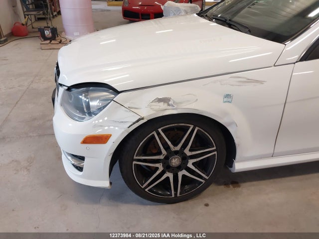 Mercedes-Benz 2015 2015 WDDGJ8JBXFG335055 Image 6