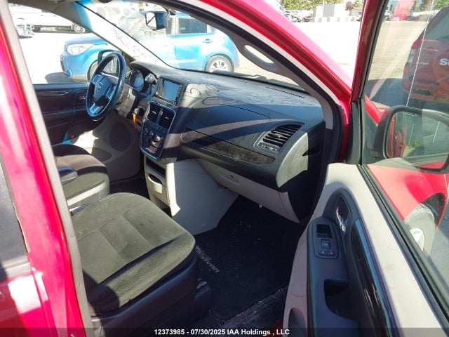 2C4RDGBG9FR721575 Dodge Grand Caravan