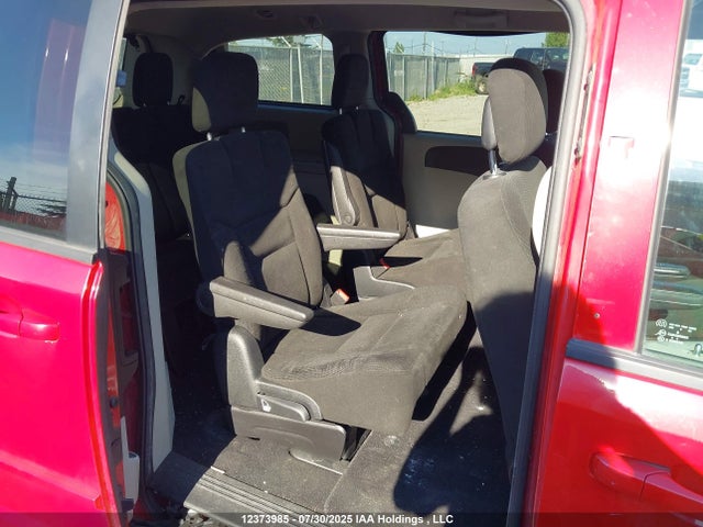 2C4RDGBG9FR721575 Dodge Grand Caravan