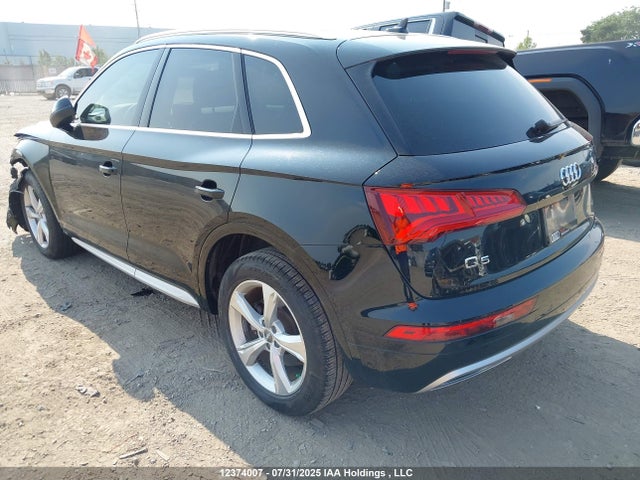 Audi Q5 2020 WA1BNAFY9L2083444 Image 3