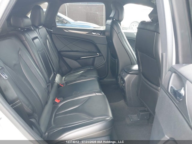 Lincoln MKC 2015 5LMCJ2A94FUJ44602 Image 8