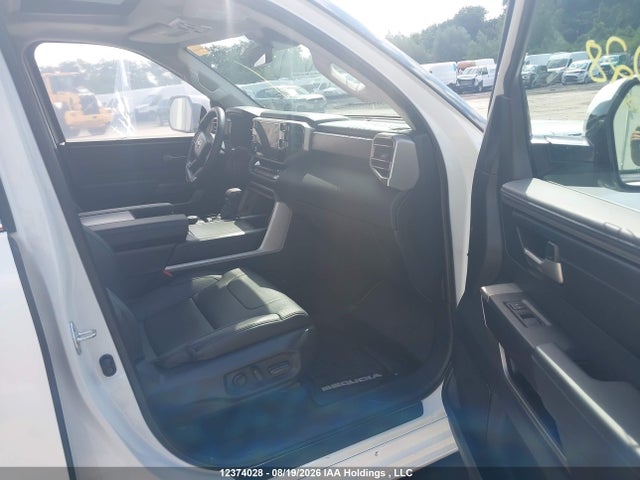 Продажа на аукционе авто 2023 Toyota Sequoia Sr5/ltd/platinum/capstone/trd Pro, vin: 7SVAAABA1PX006619, номер лота: 12374028