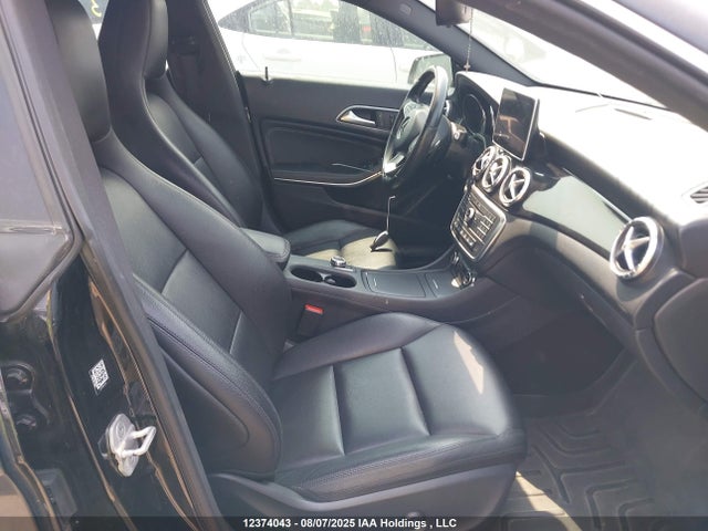 WDDSJ4GB4FN245101 Mercedes-Benz CLA-Class